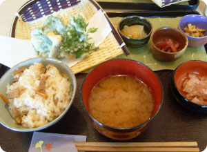 20080924_lunch.jpg